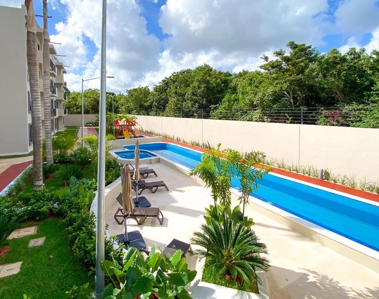 Astoria Gated Condos Κανκούν Διαμέρισμα